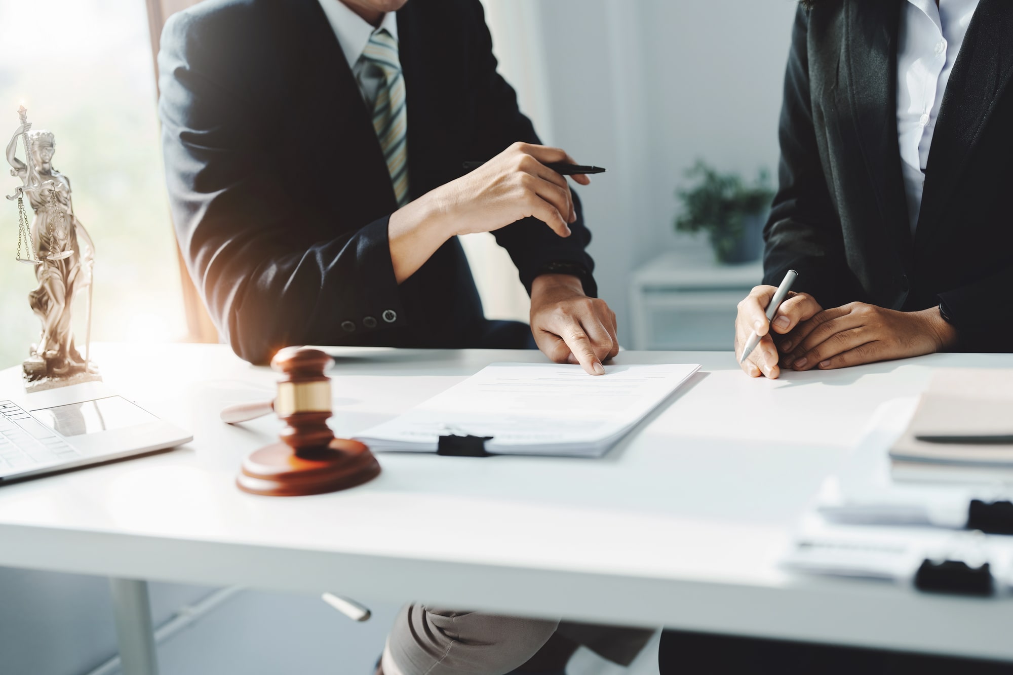 How A Living Trust Can Protect Your Business