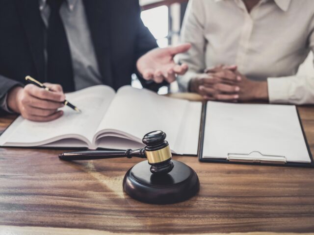 How to Handle Mediation With Your Lawyer